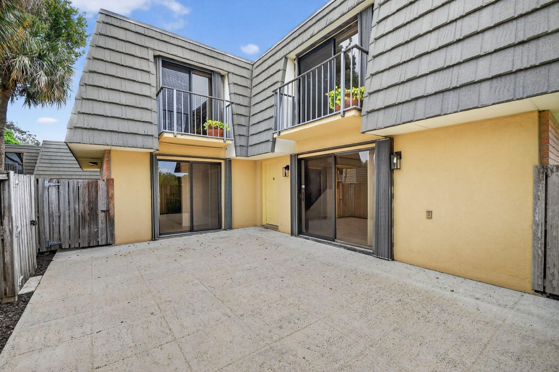 4210 42nd Way, West Palm Beach, FL 33407 Photo