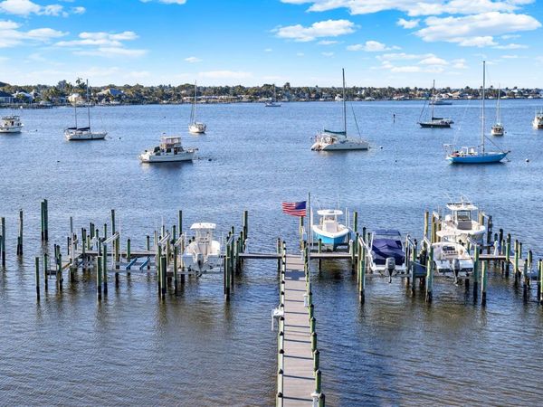 624 SW Saint Lucie Crescent, Unit 306, Stuart, FL 34994