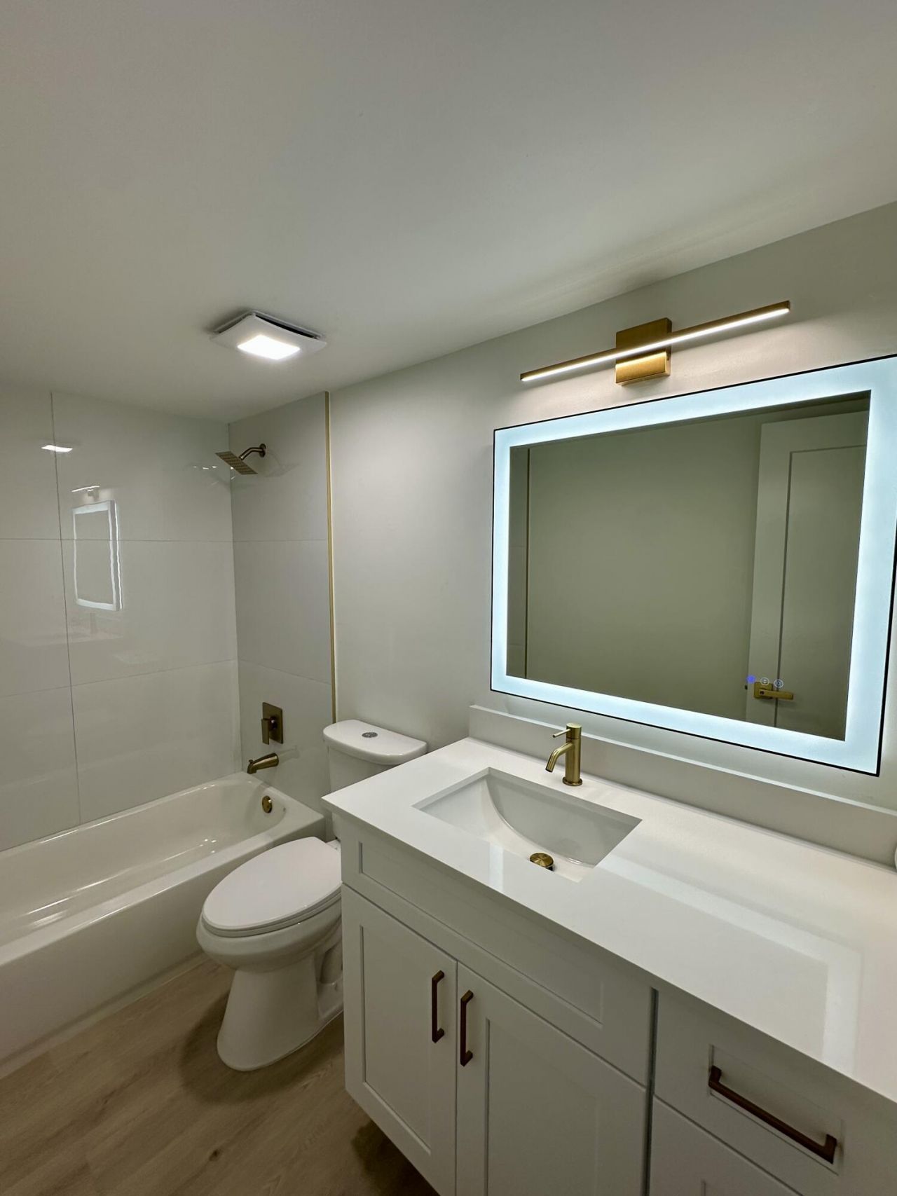 950 Lavers Circle, Unit F405, Delray Beach, FL 33444 Photo