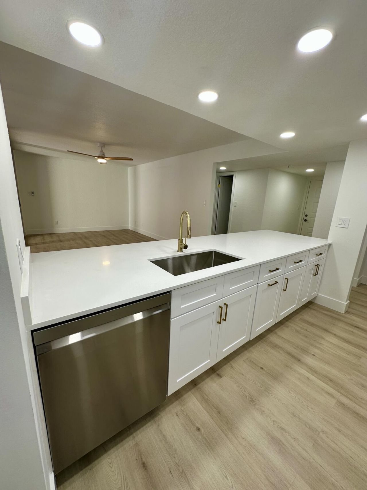 950 Lavers Circle, Unit F405, Delray Beach, FL 33444 Photo