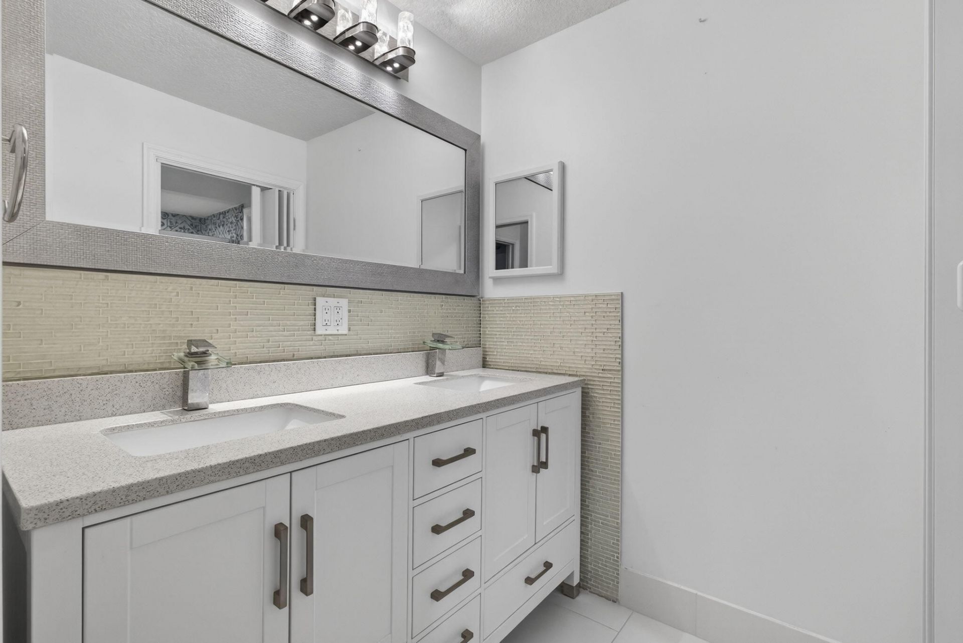 221 Cypress Trace, Royal Palm Beach, FL 33411 Photo