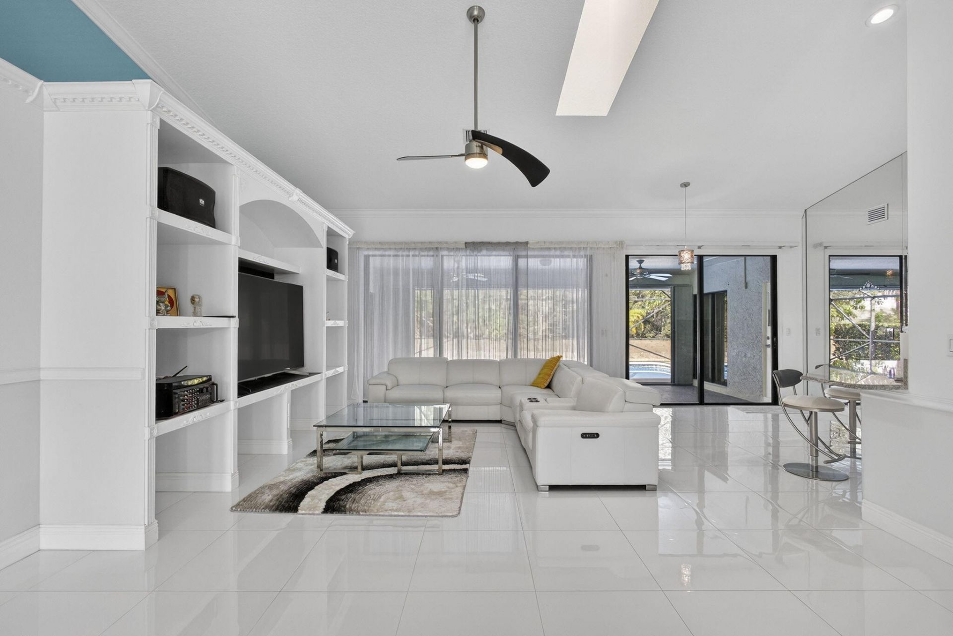 221 Cypress Trace, Royal Palm Beach, FL 33411 Photo