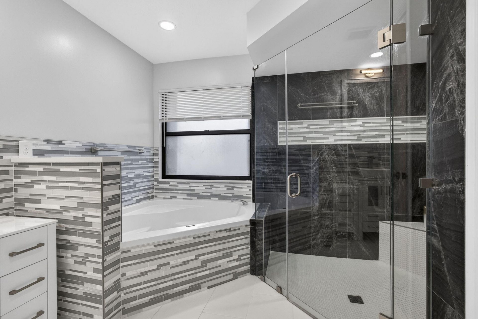 221 Cypress Trace, Royal Palm Beach, FL 33411 Photo