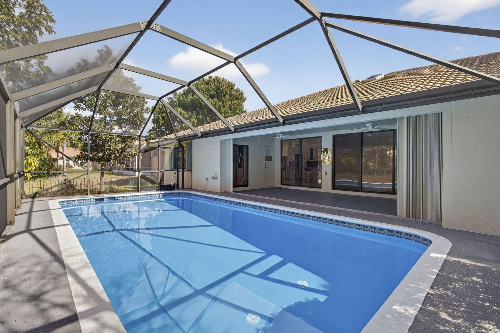 221 Cypress Trace, Royal Palm Beach, FL 33411 Photo