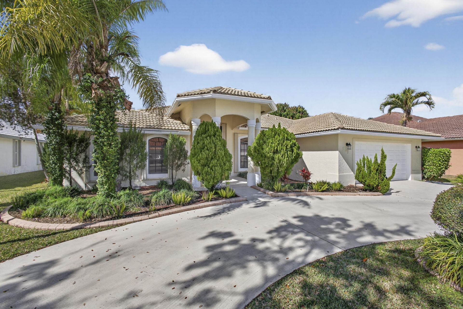 221 Cypress Trace, Royal Palm Beach, FL 33411 Photo