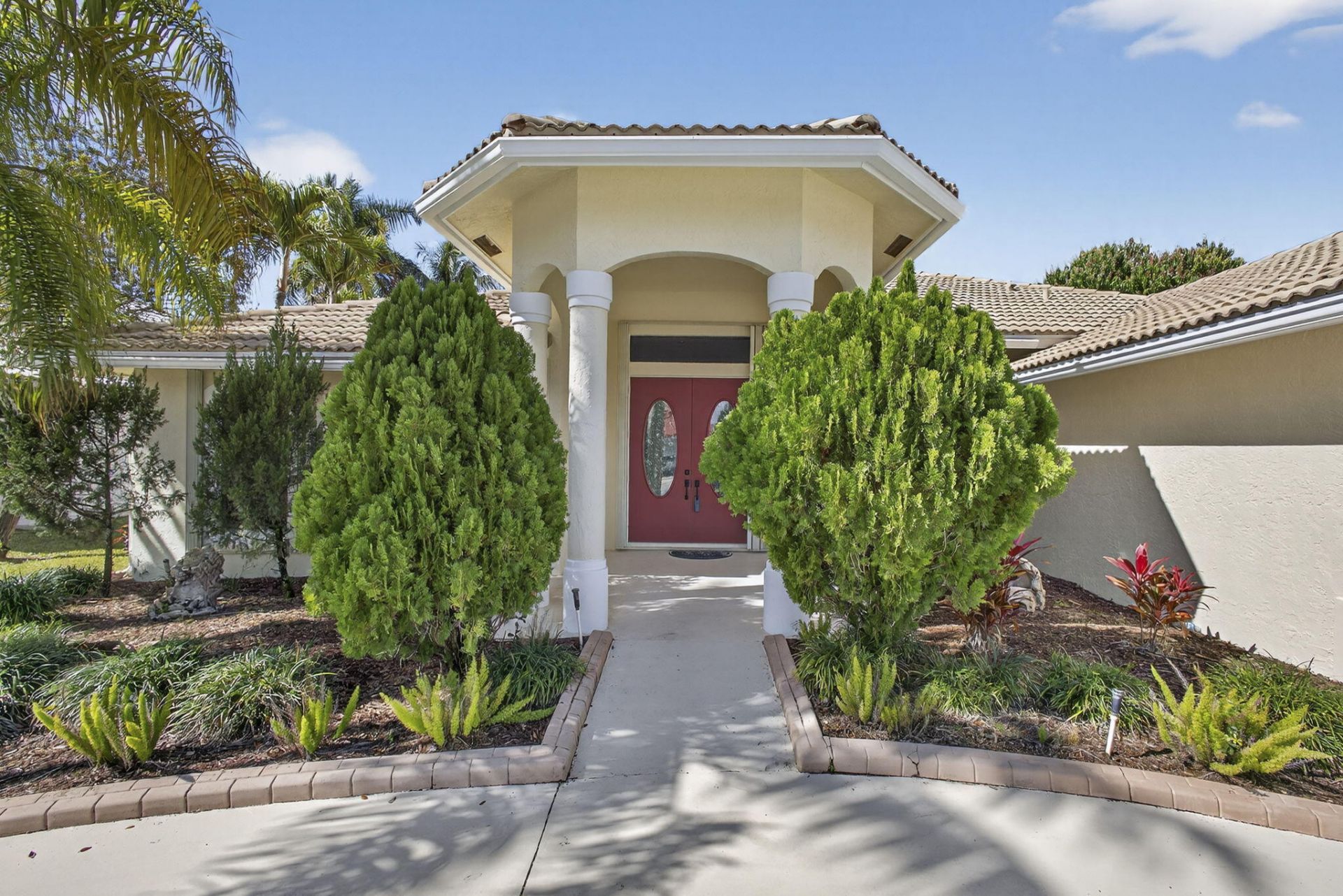 221 Cypress Trace, Royal Palm Beach, FL 33411 Photo