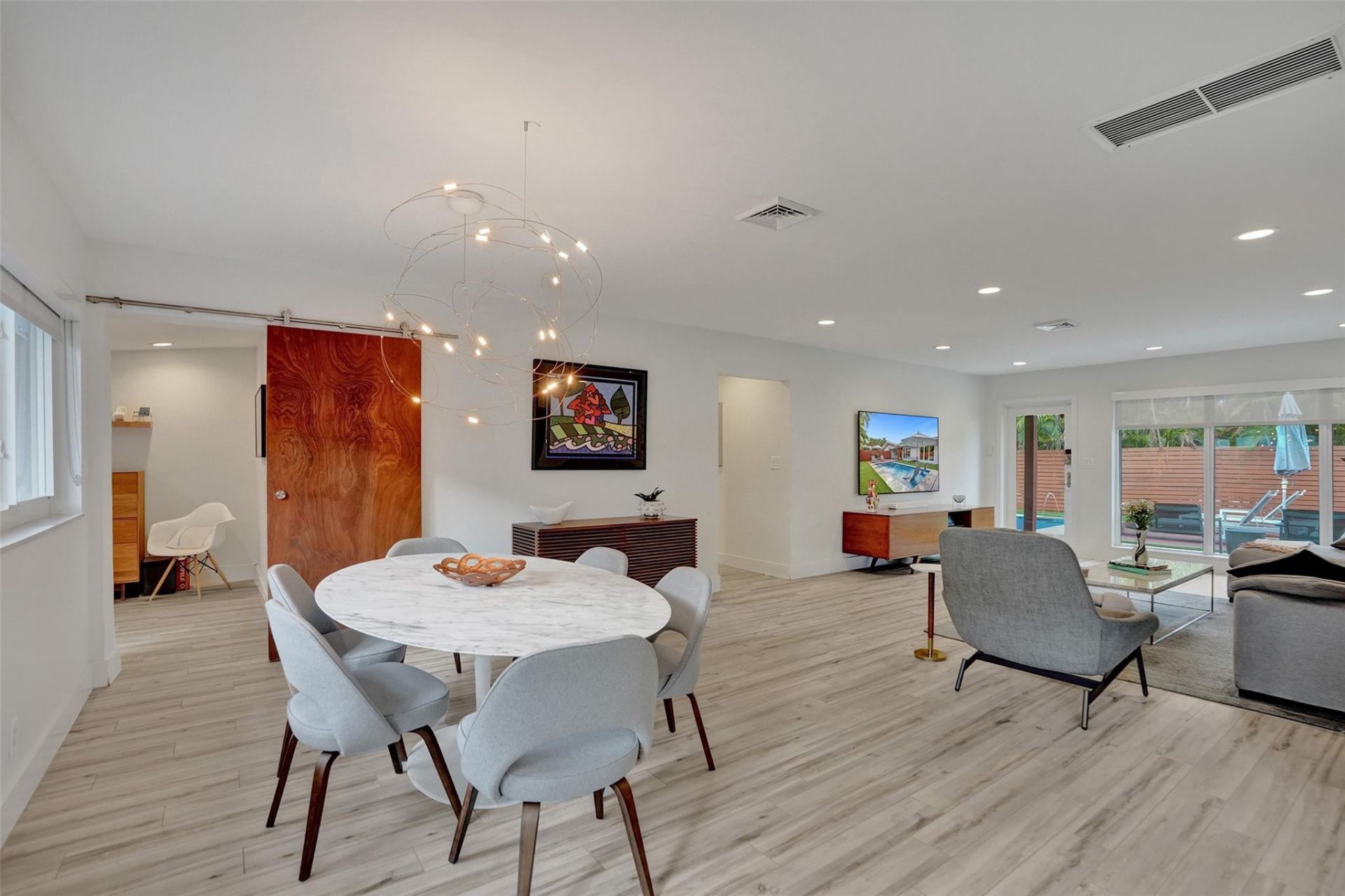 2111 N Ocean Boulevard, Pompano Beach, FL 33062 Photo