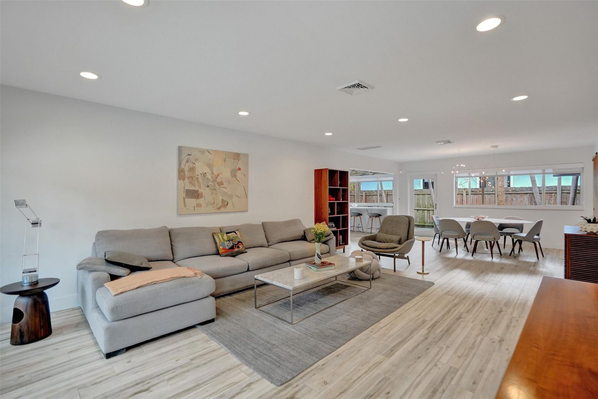 2111 N Ocean Boulevard, Pompano Beach, FL 33062 Photo