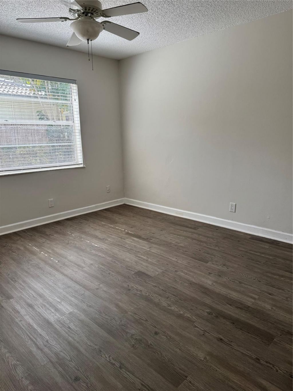 4261 NW 114th Terrace, Coral Springs, FL 33065 Photo