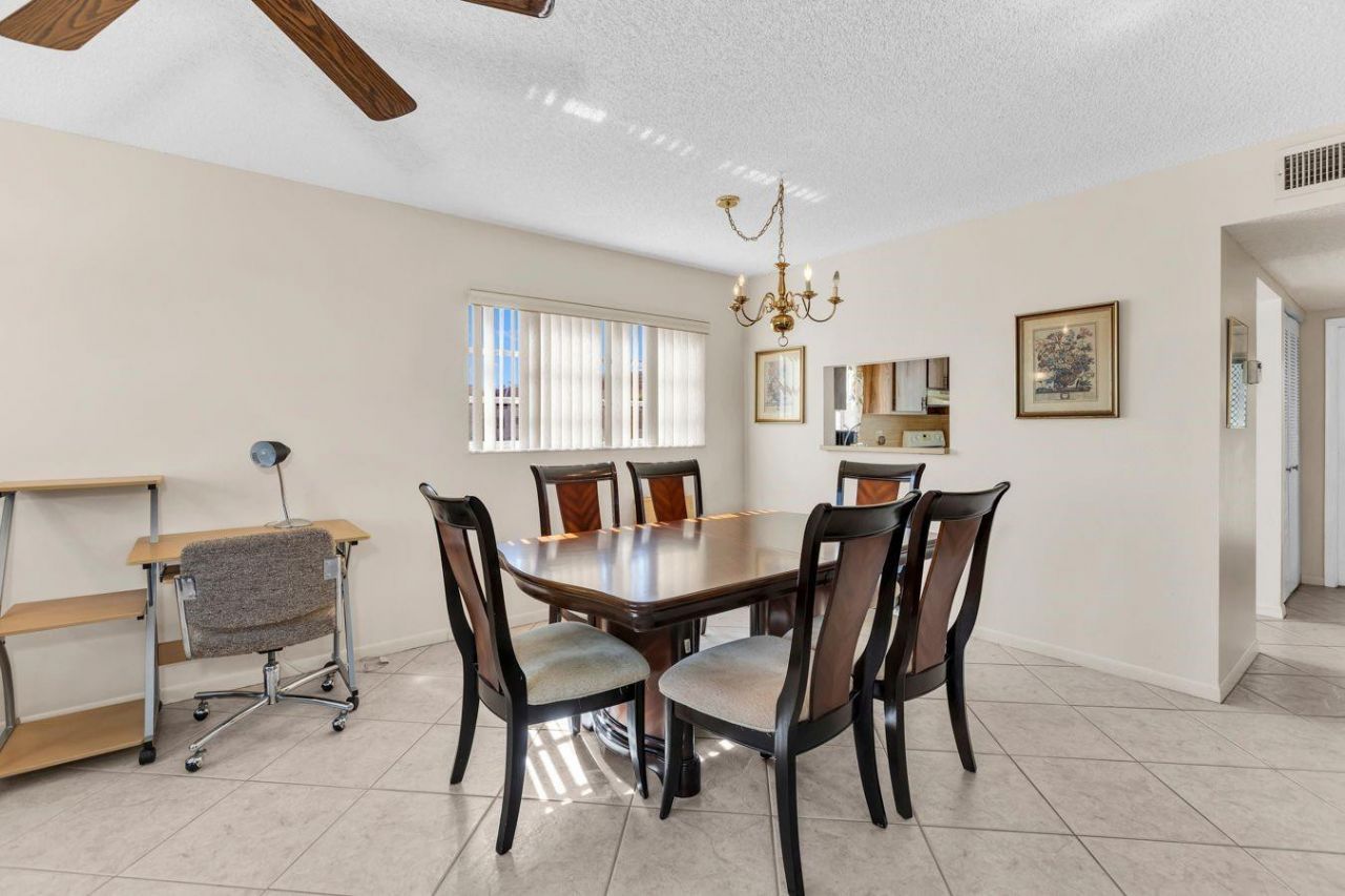 6850 Royal Palm Boulevard, Unit G 212, Margate, FL 33063 Photo
