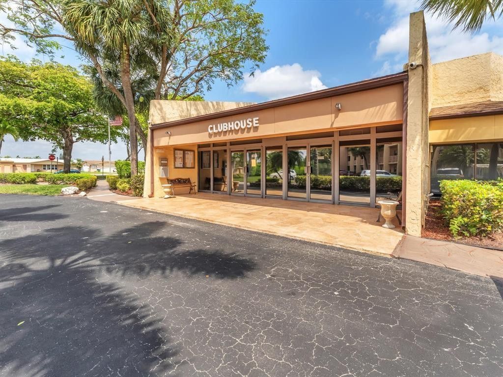 6850 Royal Palm Boulevard, Unit G 212, Margate, FL 33063 Photo