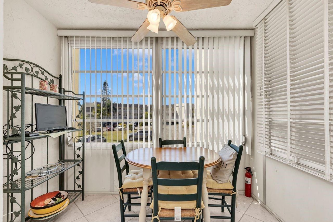 6850 Royal Palm Boulevard, Unit G 212, Margate, FL 33063 Photo
