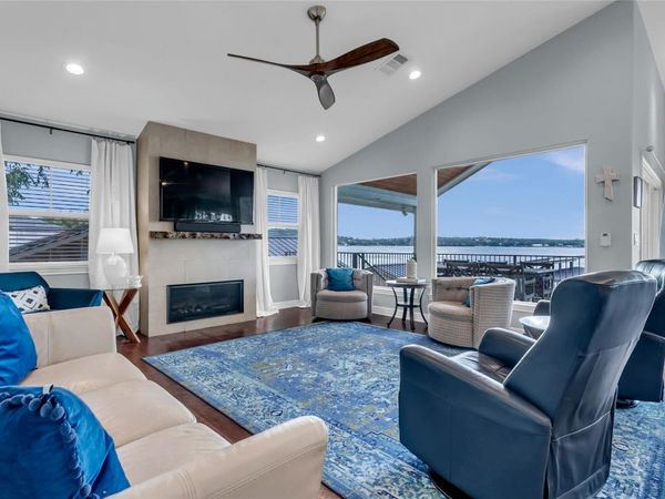 136 Web Isle DR, Granite Shoals, TX 78654