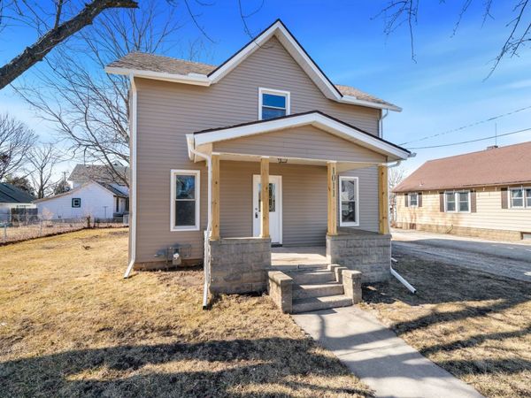 1011 Caswell Street, Belvidere, IL 61008