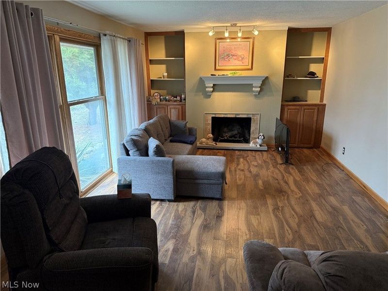 287 Edgewood Drive, Berea, OH 44017 Photo 6