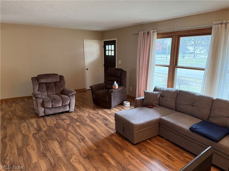 287 Edgewood Drive, Berea, OH 44017 Photo 7