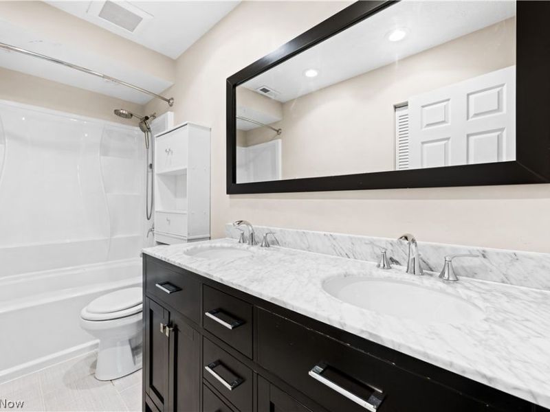 550 Tollis Parkway, Unit 307, Broadview Heights, OH 44147 Photo 14