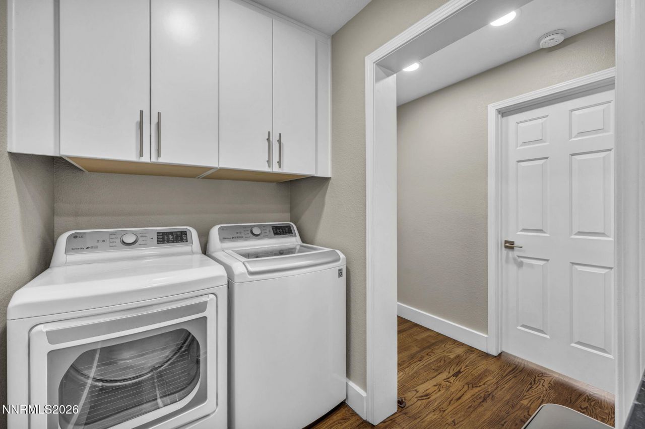 2296 Oak Ridge Drive, Carson City, NV 89703 Photo