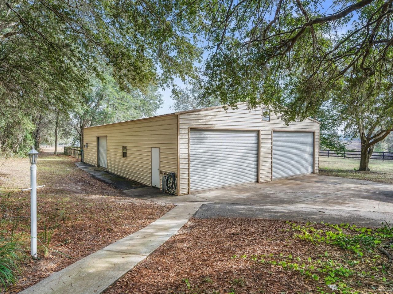 2351 SE 114th Avenue, Morriston, FL 32668 Photo