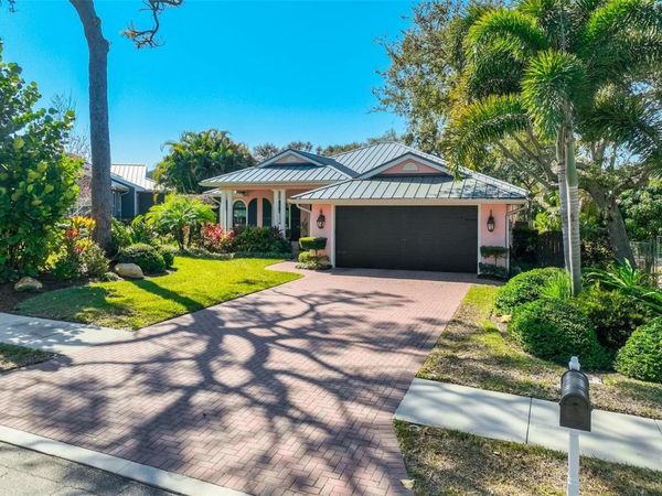 1792 OVERBROOK AVENUE, CLEARWATER, FL 33755