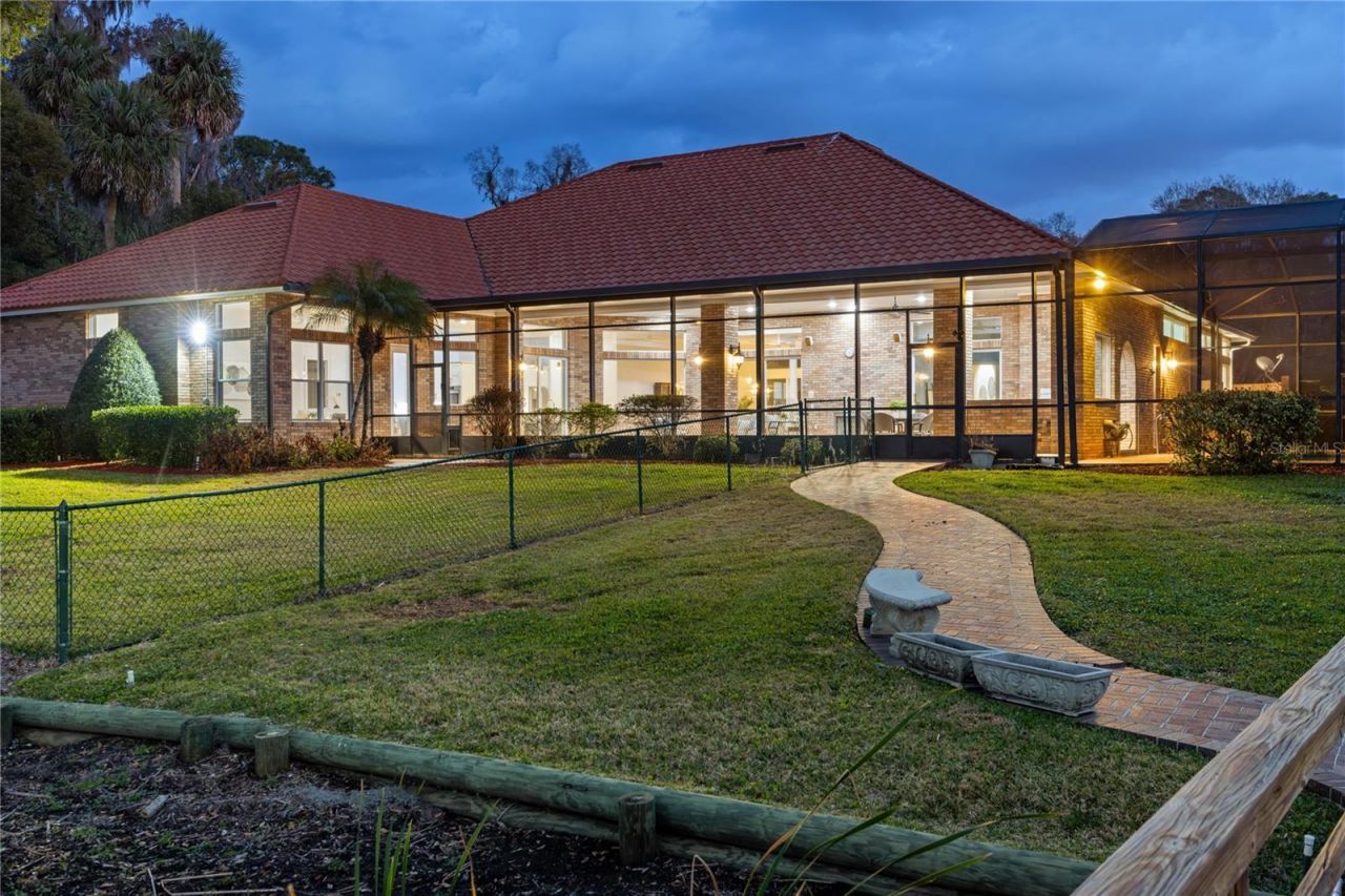 1359 Elysium Boulevard, Mount Dora, FL 32757 Photo