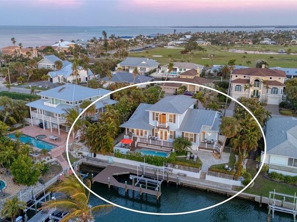 605 N POINT DRIVE, HOLMES BEACH, FL 34217