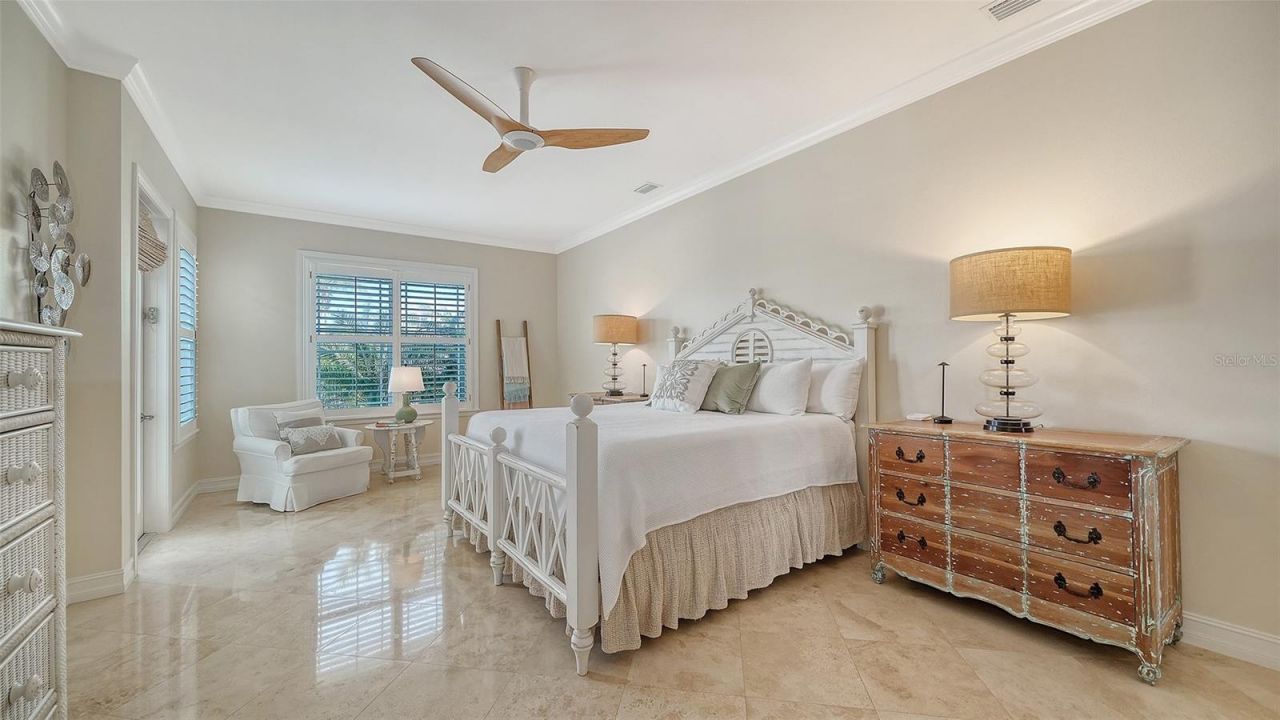 605 N Point Drive, Holmes Beach, FL 34217 Photo