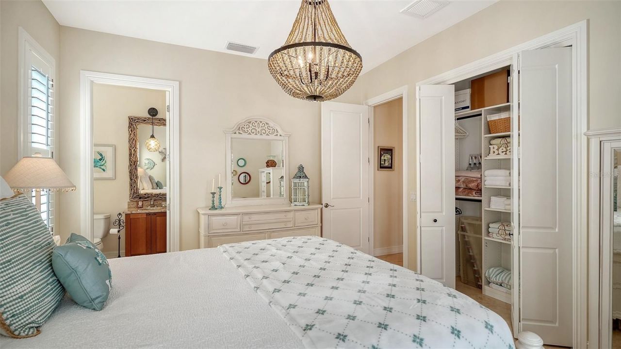 605 N Point Drive, Holmes Beach, FL 34217 Photo