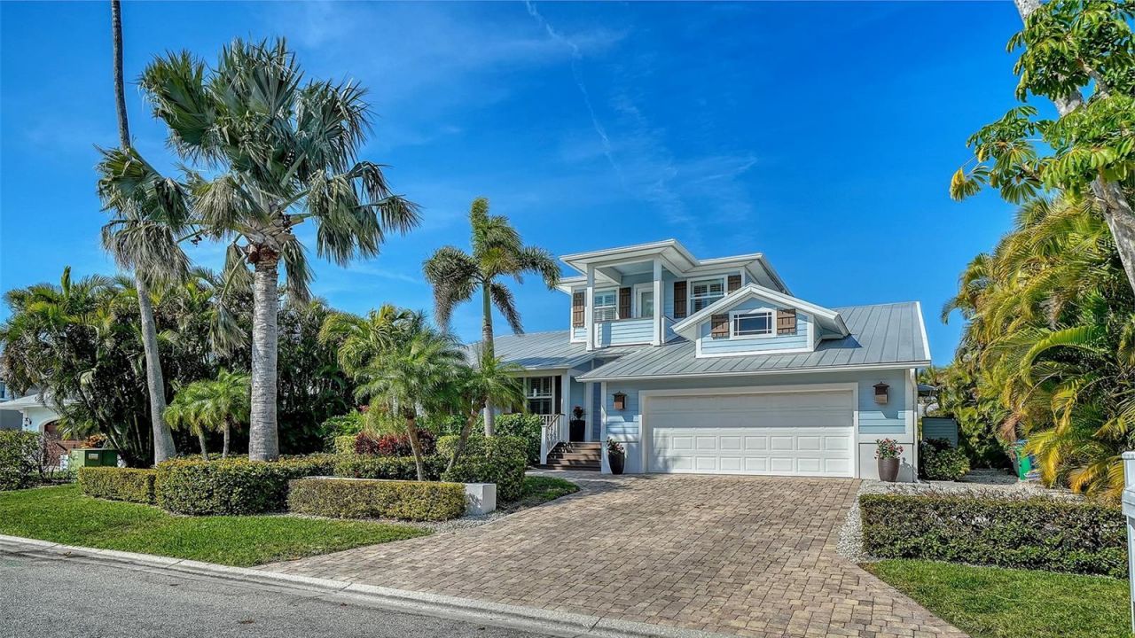 605 N Point Drive, Holmes Beach, FL 34217 Photo