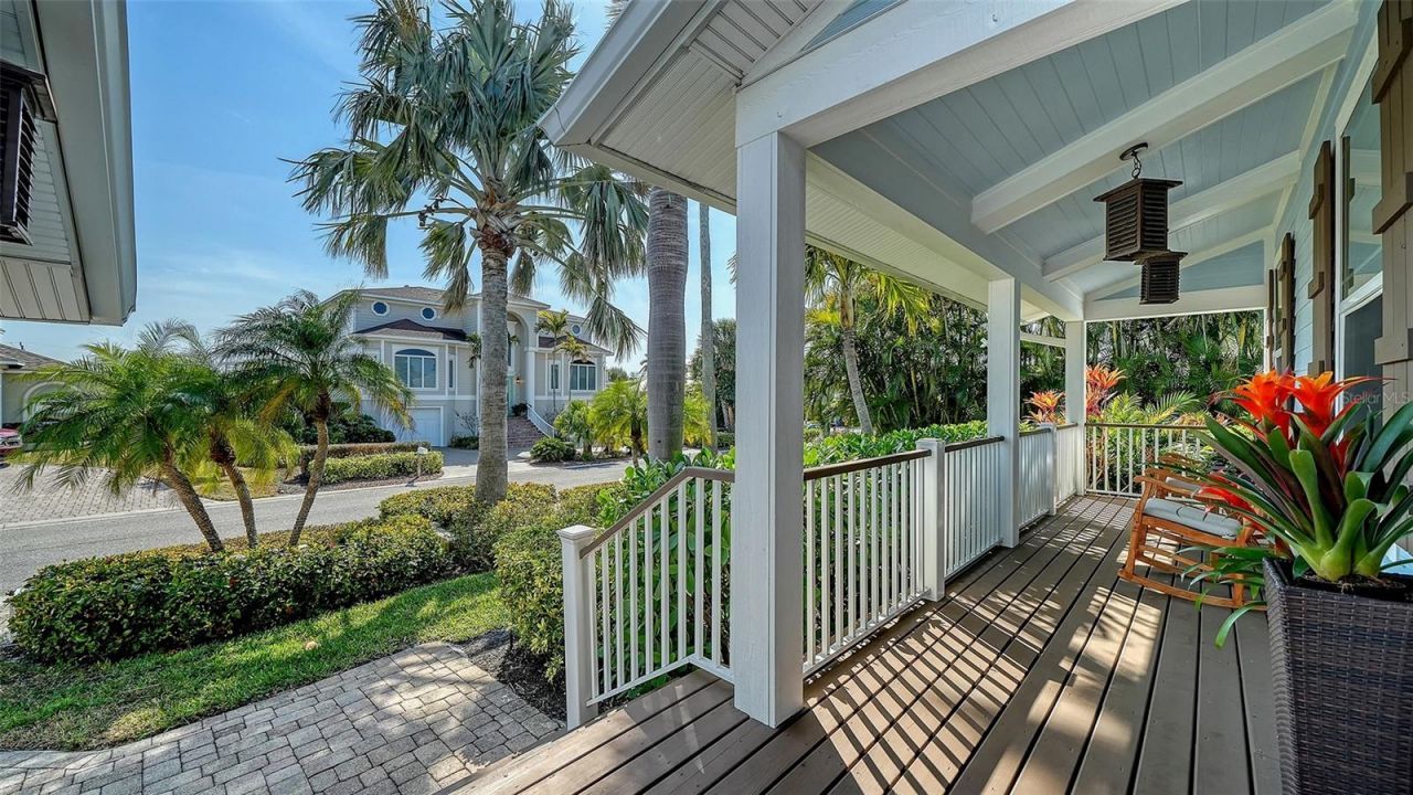 605 N Point Drive, Holmes Beach, FL 34217 Photo