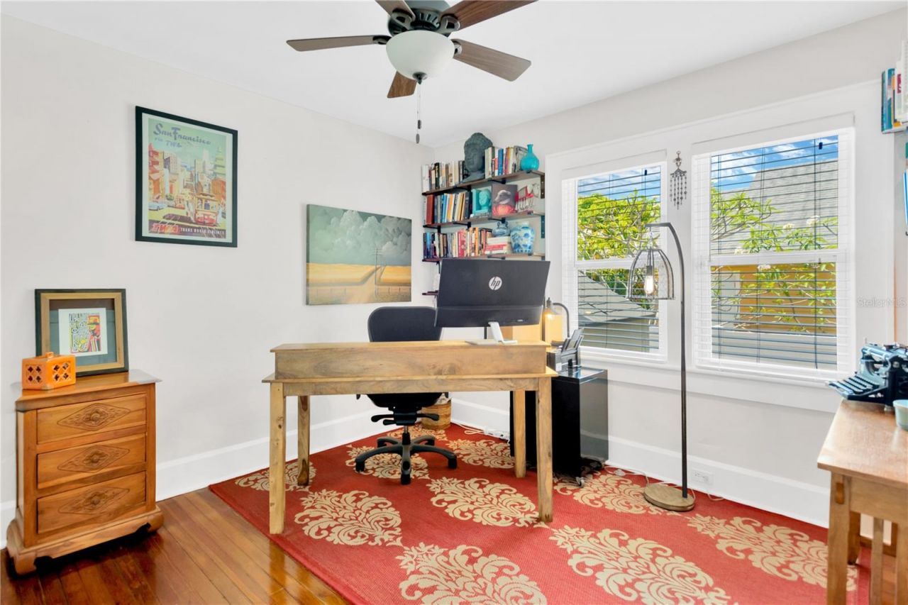 918 24th Avenue N, Saint Petersburg, FL 33704 Photo