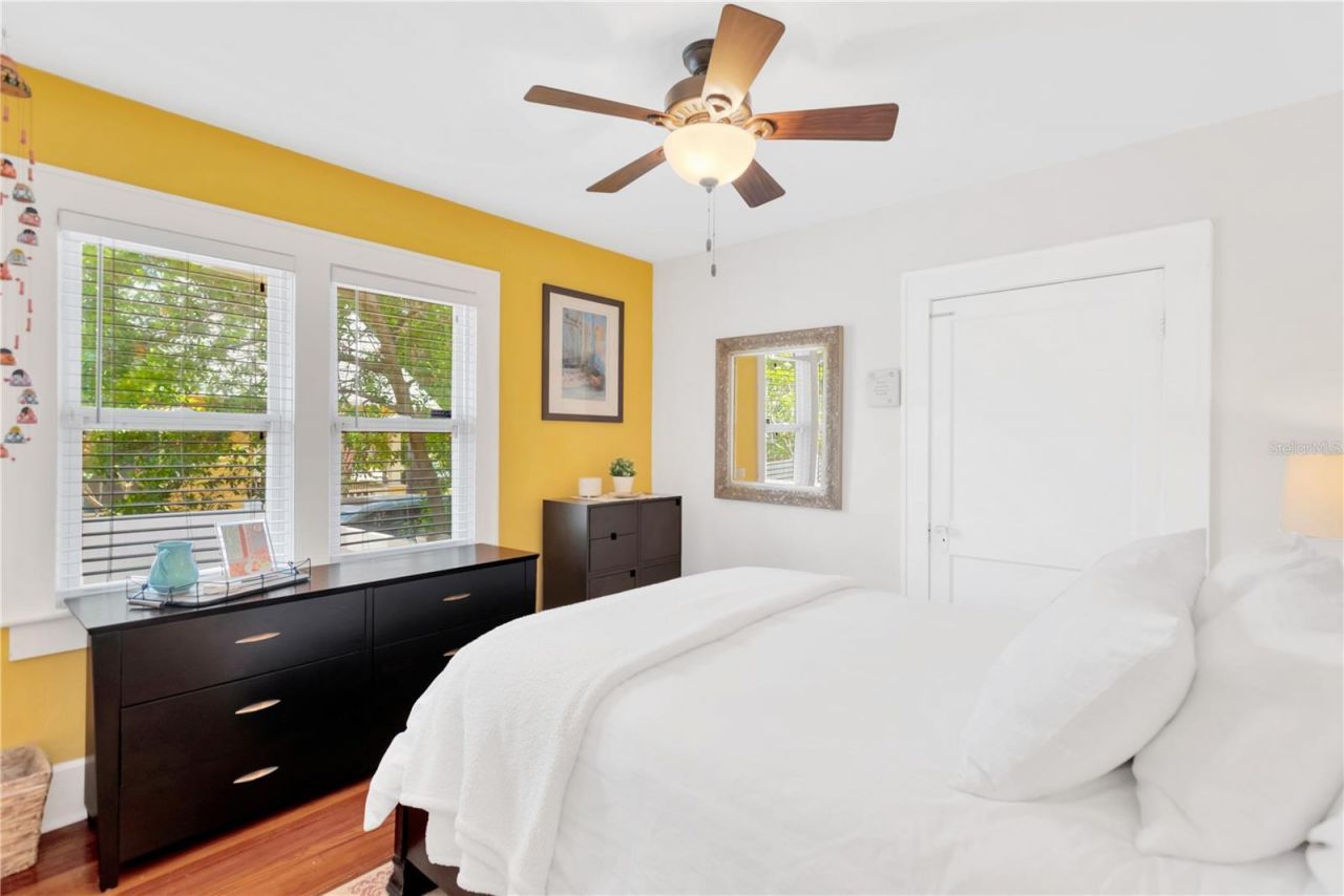 918 24th Avenue N, Saint Petersburg, FL 33704 Photo