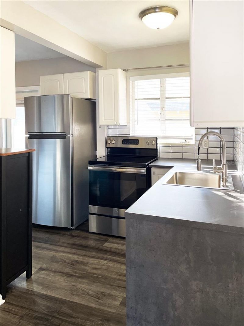 918 24th Avenue N, Saint Petersburg, FL 33704 Photo