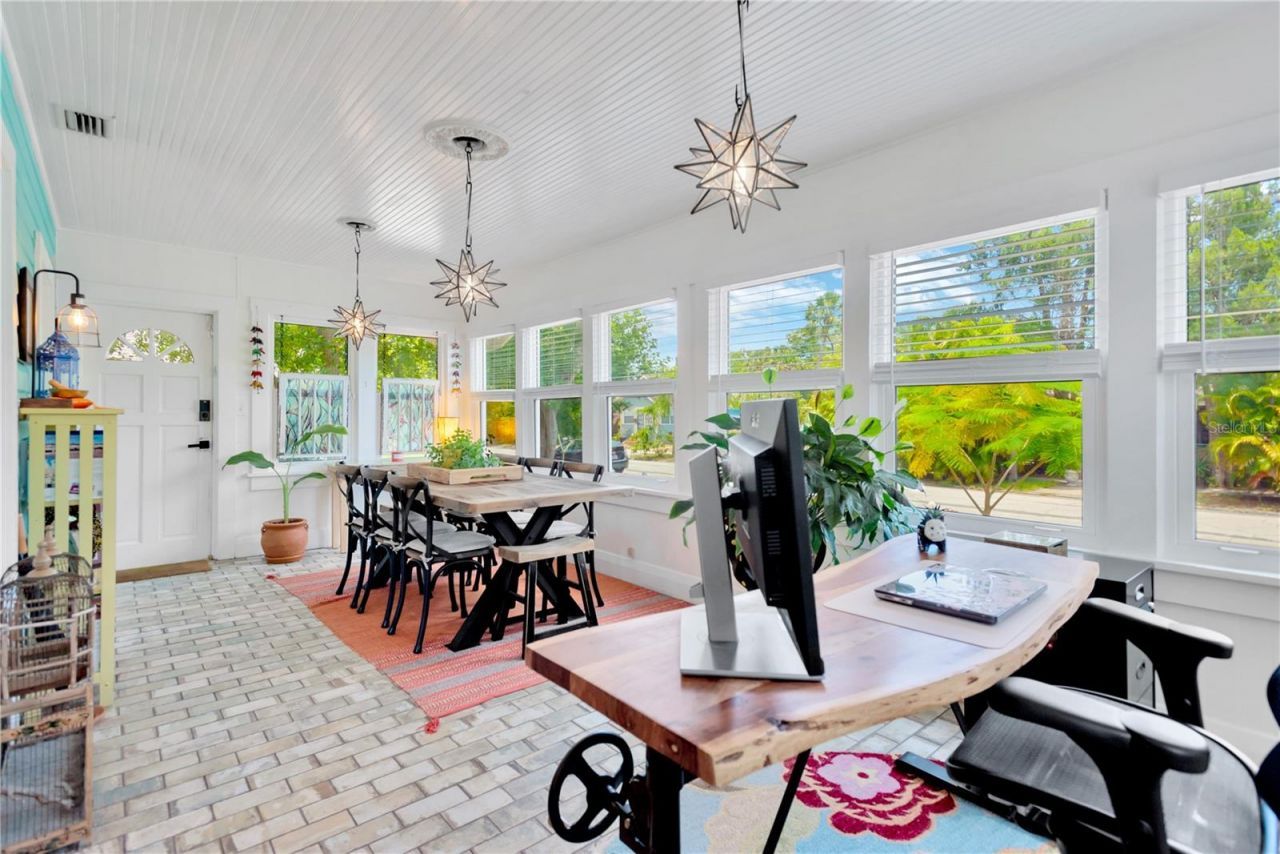 918 24th Avenue N, Saint Petersburg, FL 33704 Photo