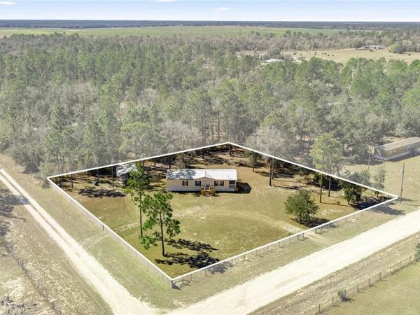 12150 NE 15 STREET, WILLISTON, FL 32696