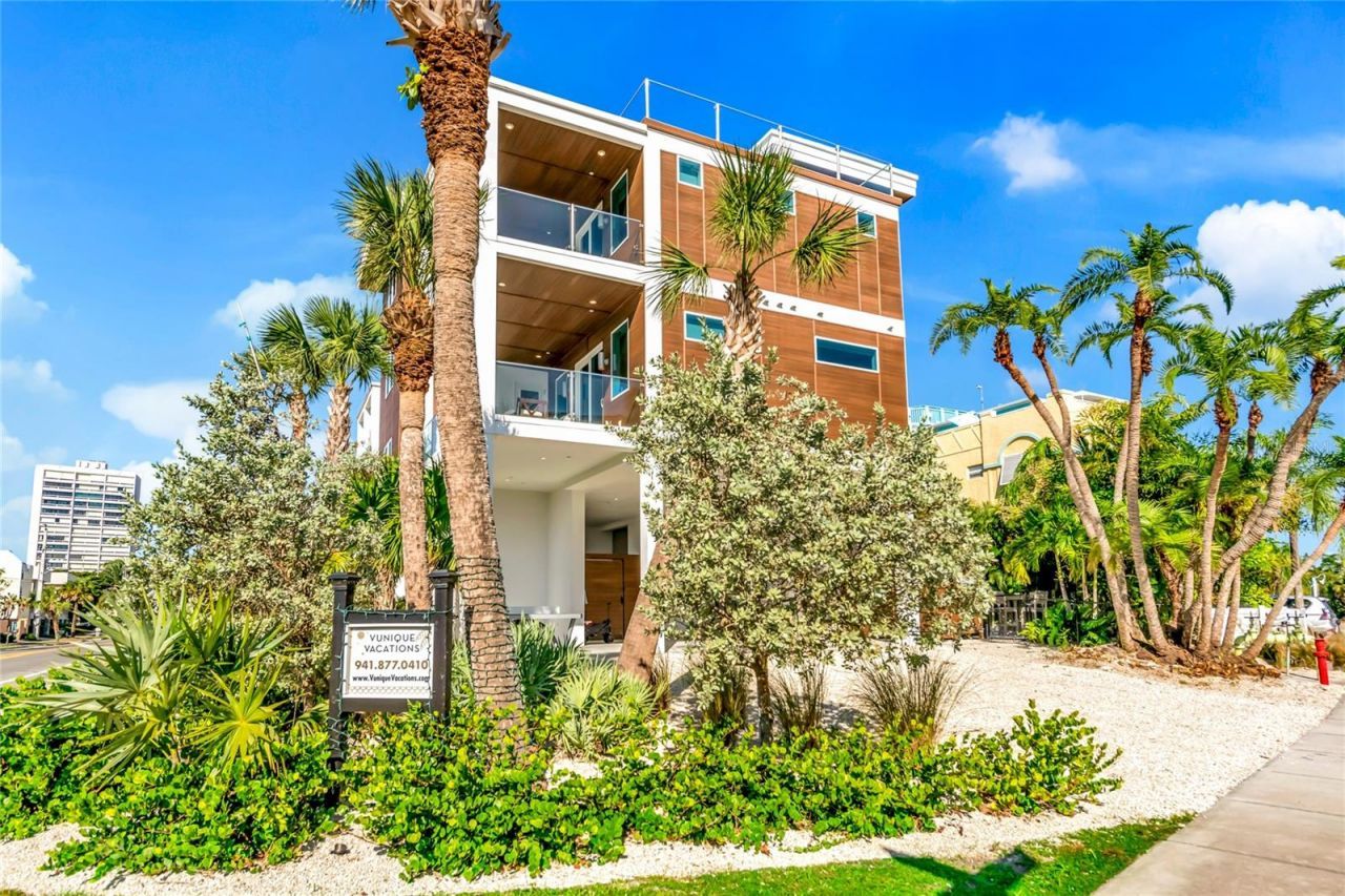 329 Beach Road, Unit B, Sarasota, FL 34242 Photo