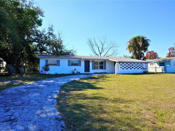 1112 DICKENS AVENUE , ORLANDO, FL 32809