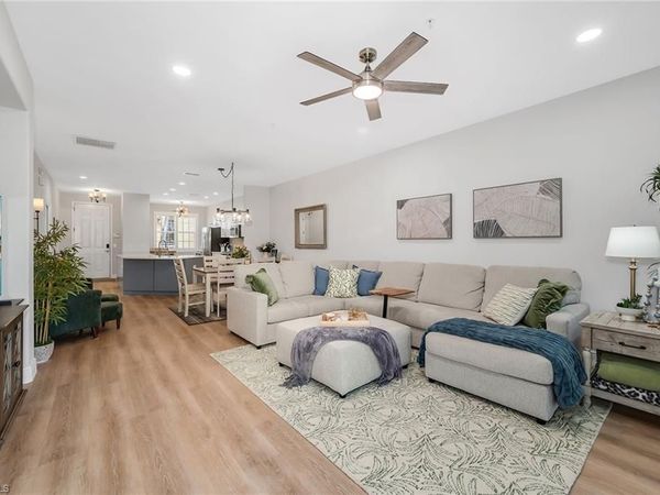 4843 Hampshire CT, Unit 2-103, NAPLES, FL 34112