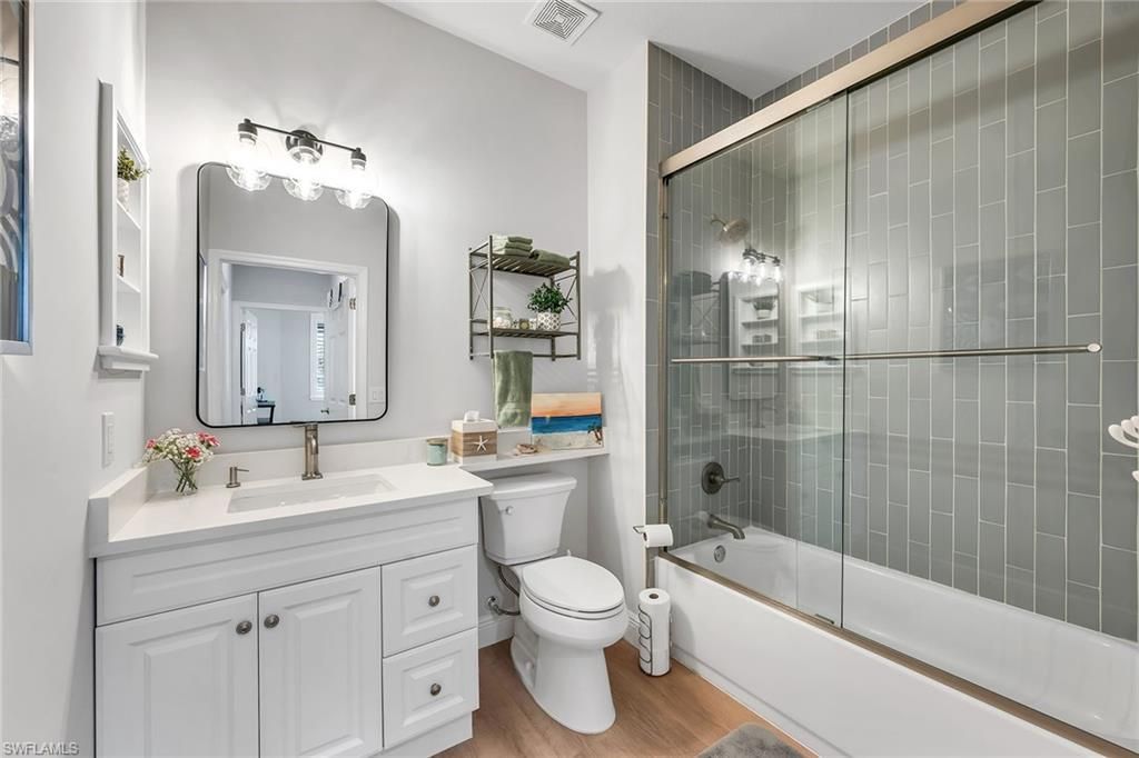 4843 Hampshire Ct, Unit 2-103, Naples, FL 34112 Photo