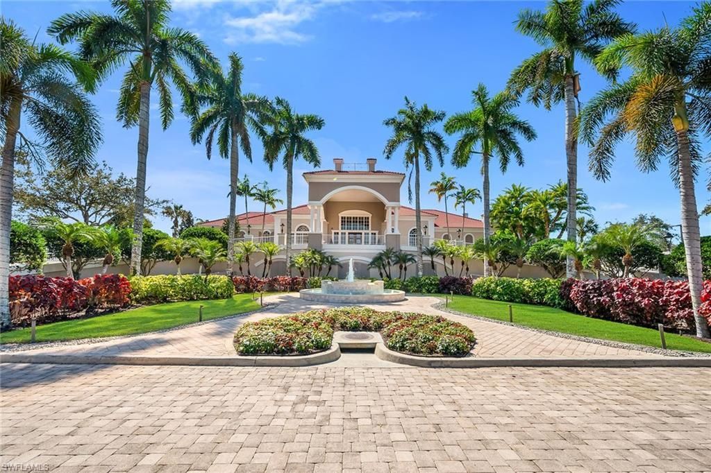 4843 Hampshire Ct, Unit 2-103, Naples, FL 34112 Photo