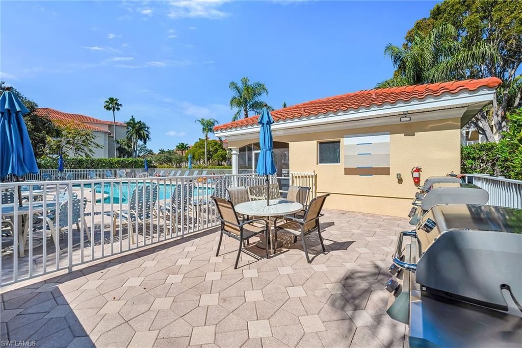 4843 Hampshire Ct, Unit 2-103, Naples, FL 34112 Photo