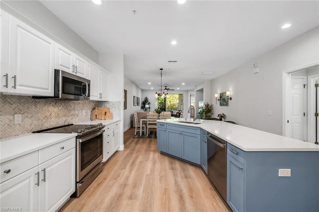4843 Hampshire Ct, Unit 2-103, Naples, FL 34112 Photo