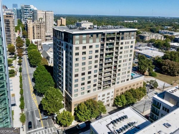 565 Peachtree Street NE, Unit 1011, Atlanta, GA 30308