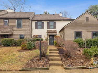 722 EXTON CT, CHARLOTTESVILLE, VA 22901