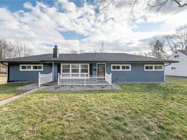 4103 Woodmere Drive, Youngstown, OH 44515