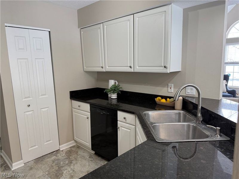 4881 Quarry Lane, Unit #59, Cleveland, OH 44143 Photo 20