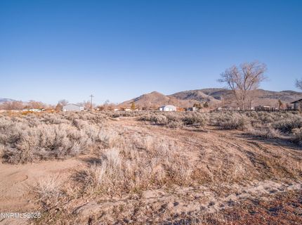 1356 Stephanie Way, Minden, NV 89423 Photo