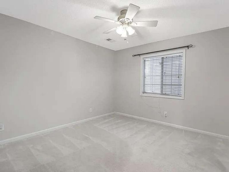 4409 Eastport Blvd. Photo 14