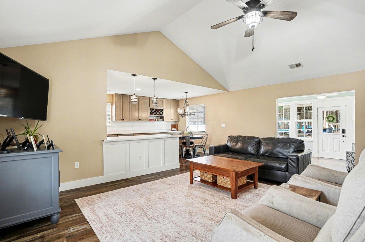 2804 Ivy Glen Dr. Photo 7