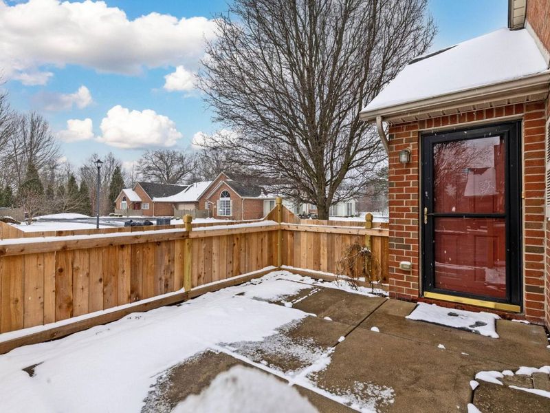 6802 Ridge Rock Drive, Unit 16, New Albany, OH 43054 Photo 24